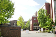 京都工芸繊維大学